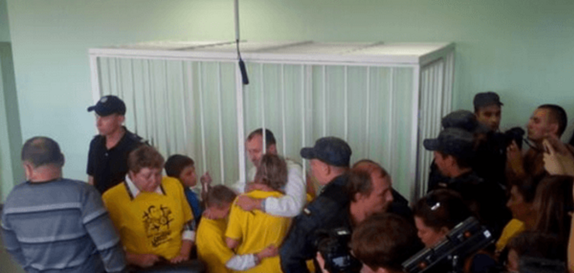 Бійня під Радою: суд не дозволив Сиротюку вийти на волю