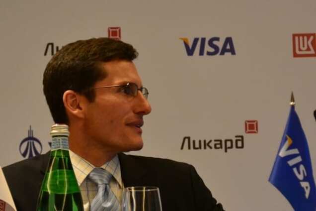 Главу Visa после России ссылают в Африку