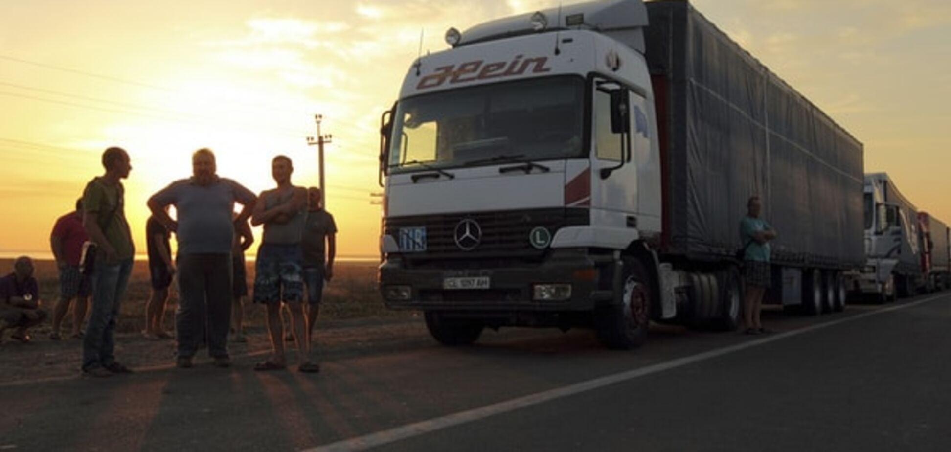 Муждабаев о блокаде Крыма: ни одна фура не пройдет