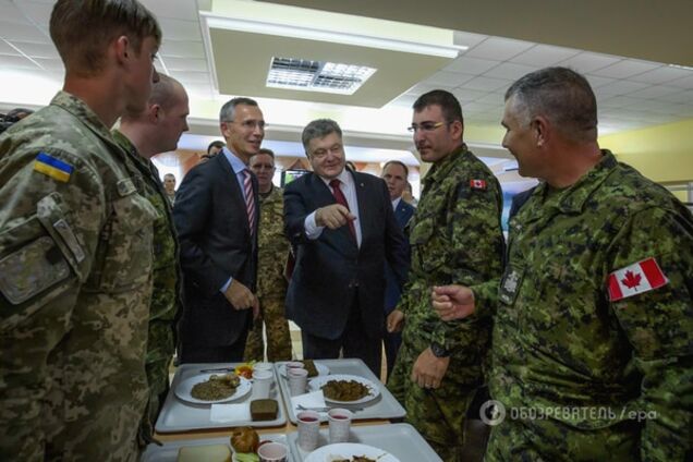 Украинская армия в числе сильнейших на континенте - Порошенко