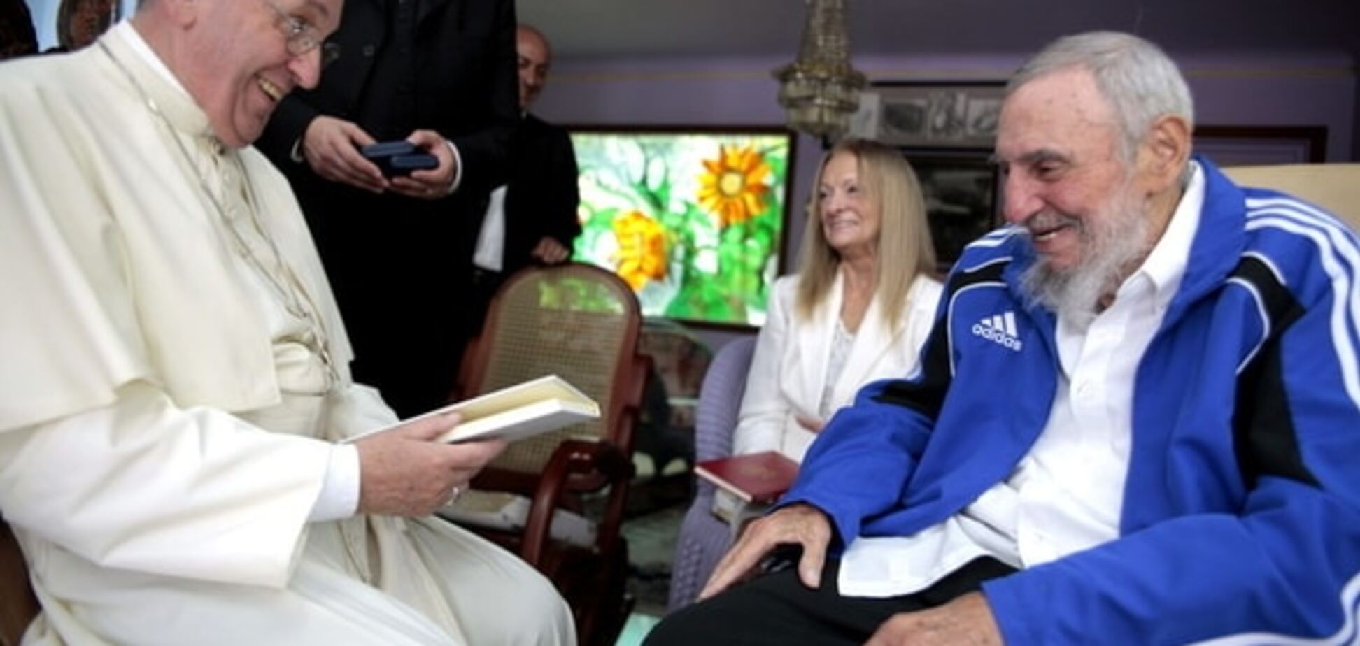 Папа Франциск рассказал о содержании 'интимной' беседы с Фиделем Кастро