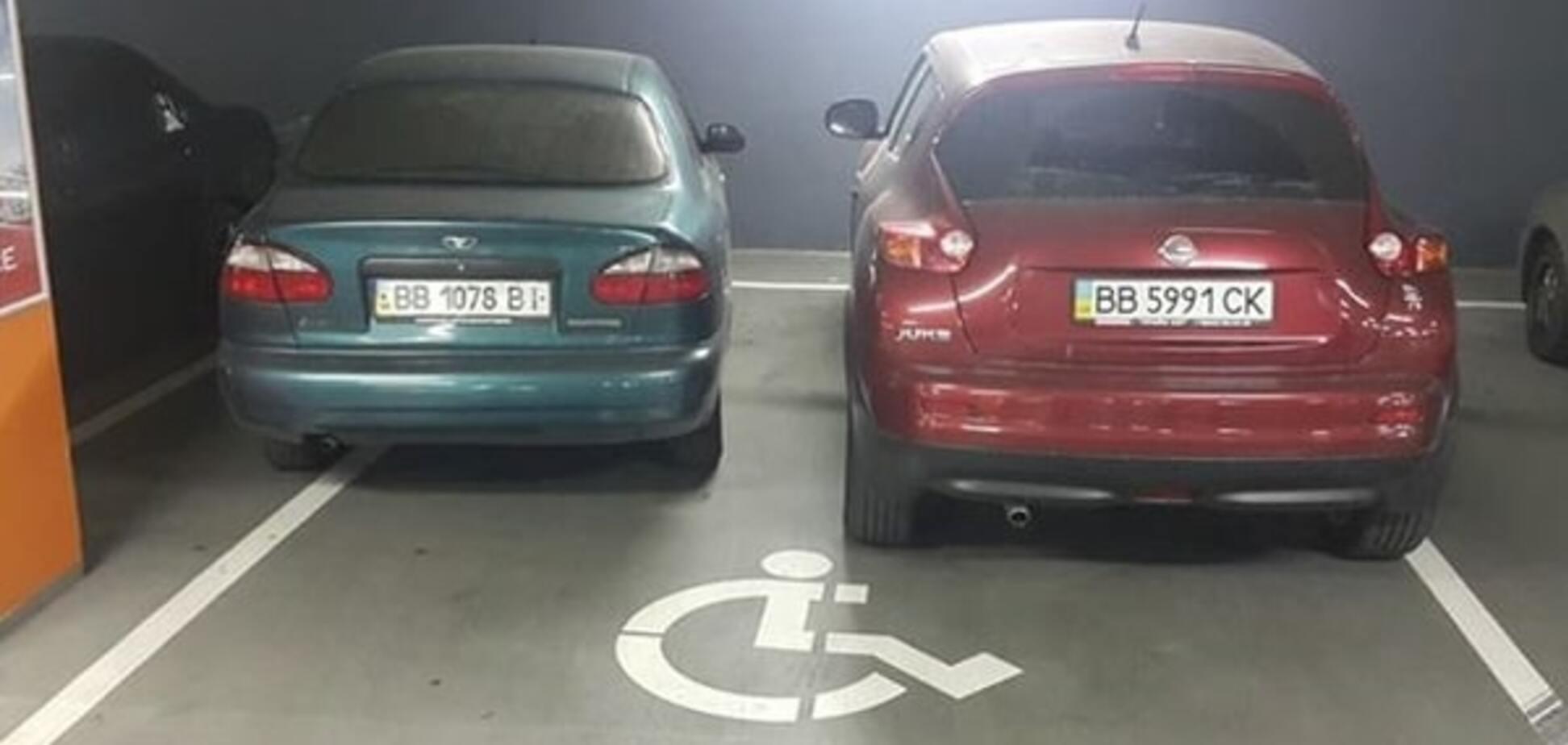 Луганські автохами не поважають інвалідів у Києві: фото порушників
