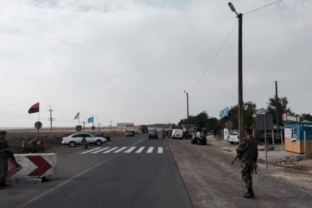 Из Чаплинки, Каланчака и Чонгара уехали все фуры