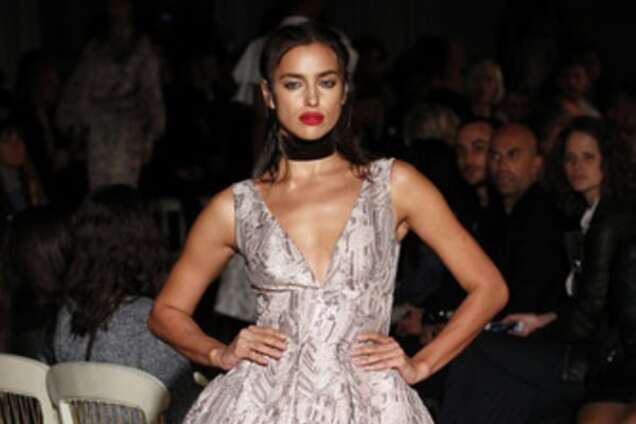 Ирина Шейк, Андрея Пежич и Ева Герцигова блистали на показе Giles в Лондоне