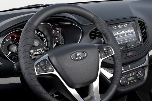 АвтоВАЗ удивил новым автомобилем Lada Vesta
