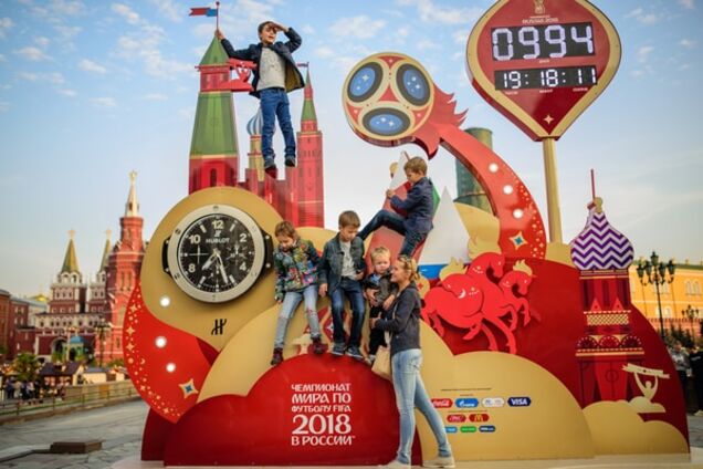 Це карма. У Москві зламався годинник зворотного відліку чемпіонату світу-2018