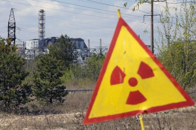 После публикации 'Обозревателя' и заявления Томенко, Яценюк уволил одиозного начальника Чернобыльской зоны