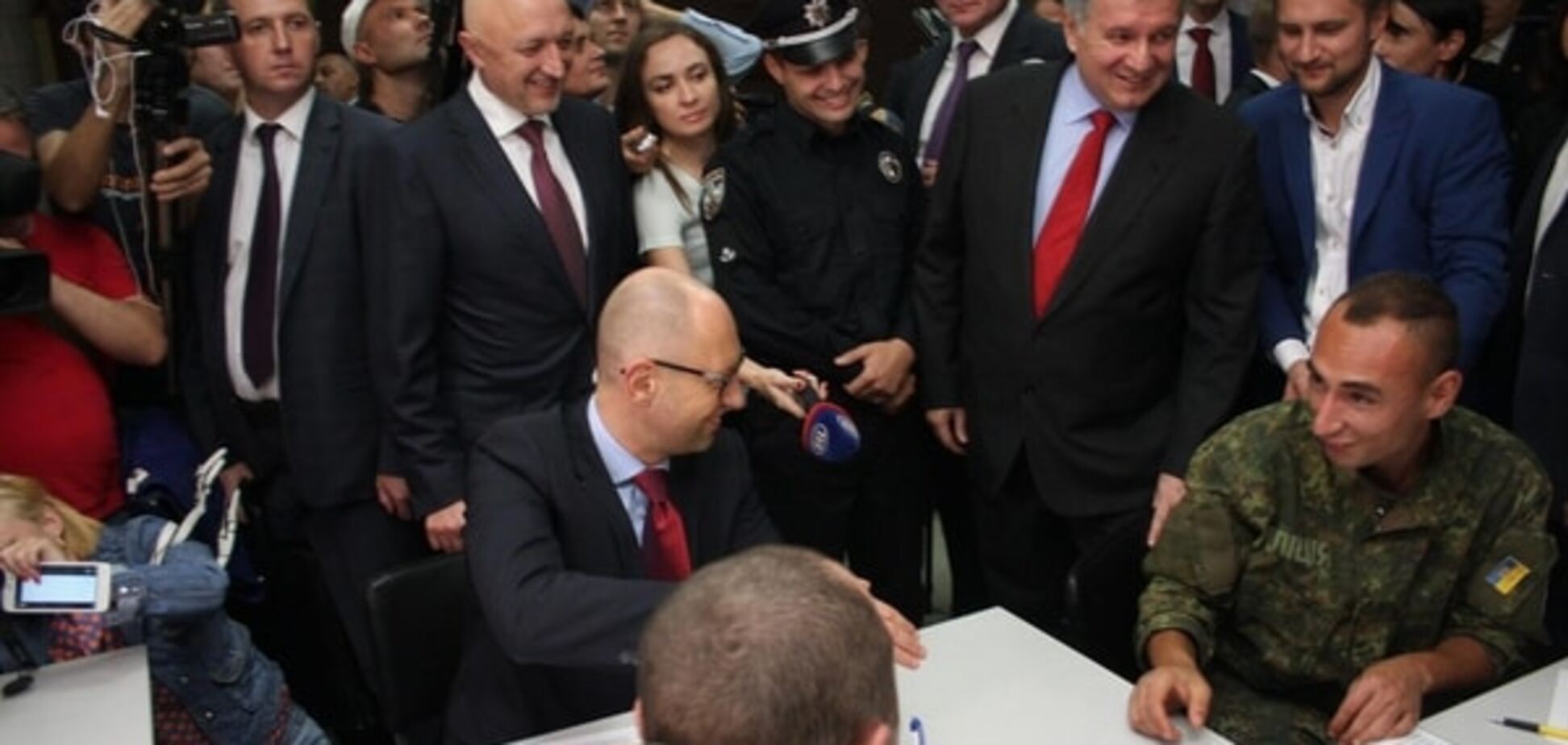 В Полтаве желающие стать полицейскими побили все рекорды: опубликованы фото