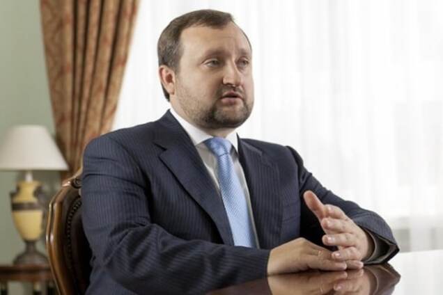 Евросуд начал рассматривать жалобу Арбузова из-за санкций