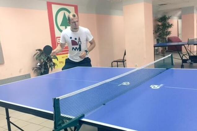 Украинский форвард-патриот 'гоняет шары', восстанавливаясь от травмы