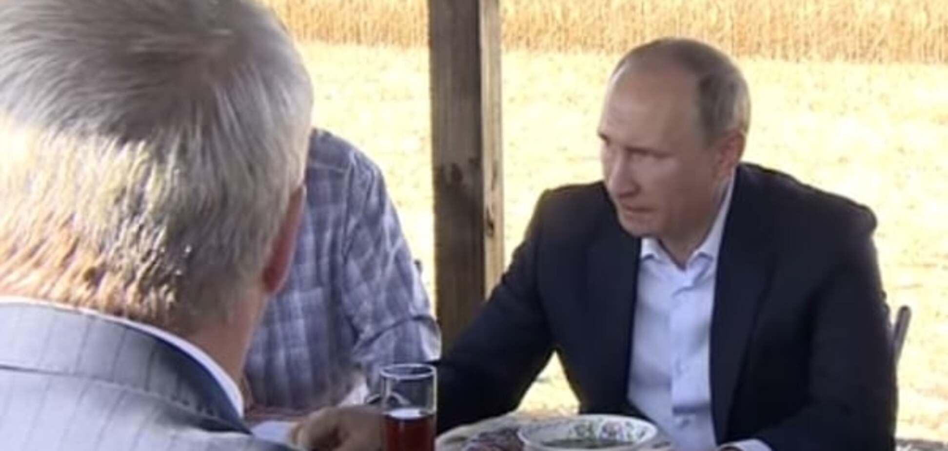 Не отруїли. Путін пообідав із фермерами за одним столом: відеофакт
