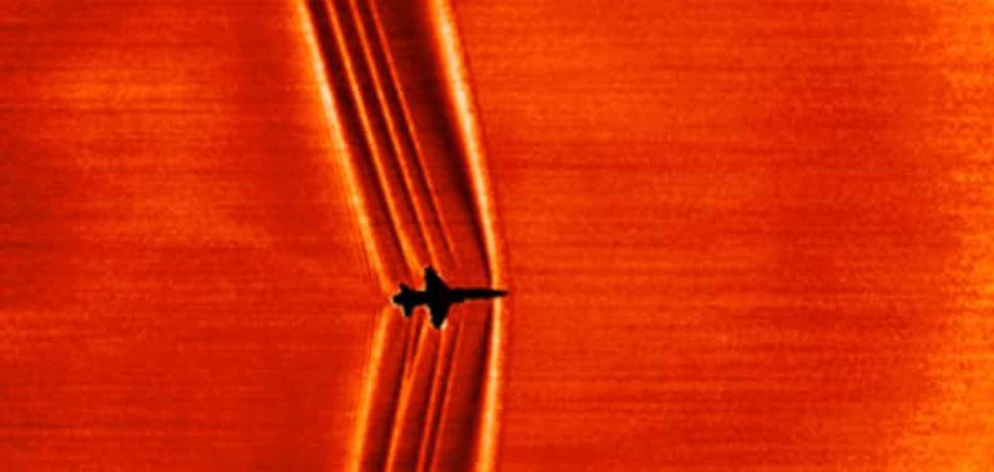 Фантастика! NASA сделала уникальное фото ударной звуковой волны на фоне Солнца. Фото и видеофакт