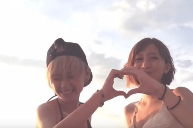 Танець милих японок в бікіні підкорив соцмережі: опубліковано відео