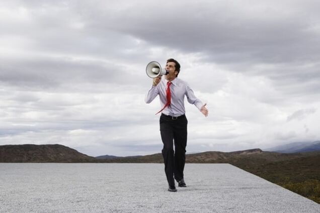 Электронные петиции превратили в профанацию - эксперт