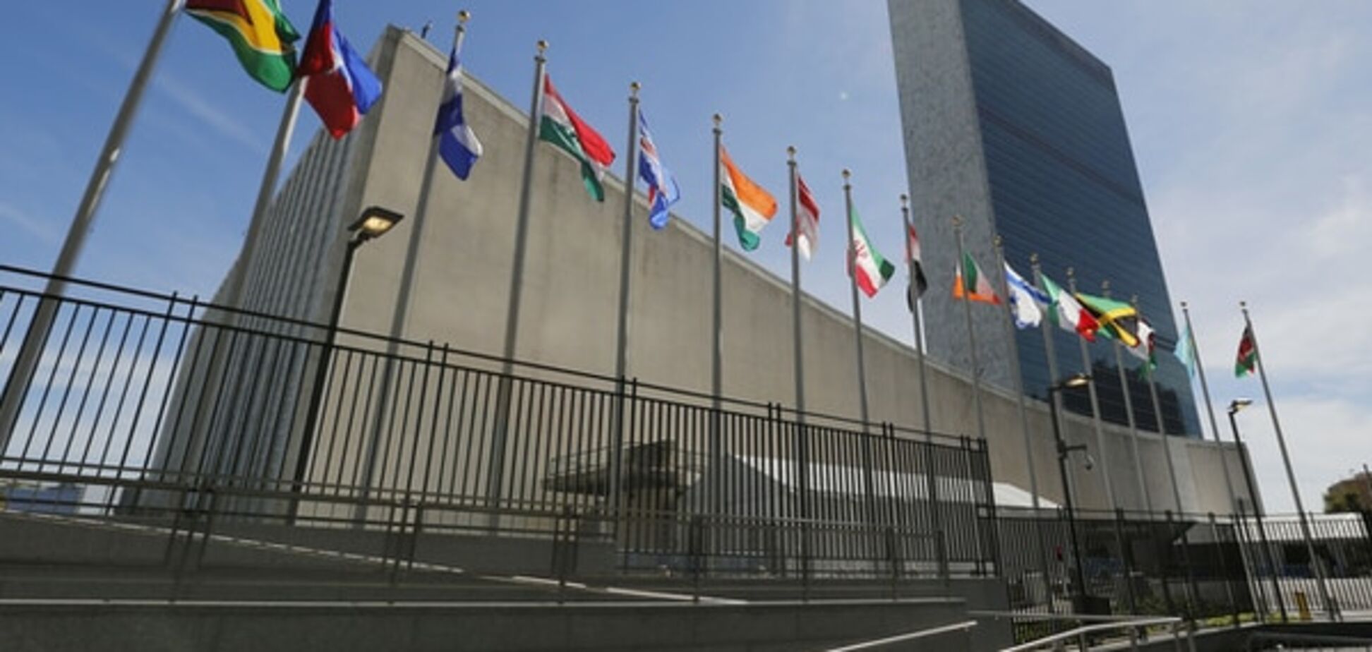 Франция объяснила России, когда нужно отказываться от права вето в ООН