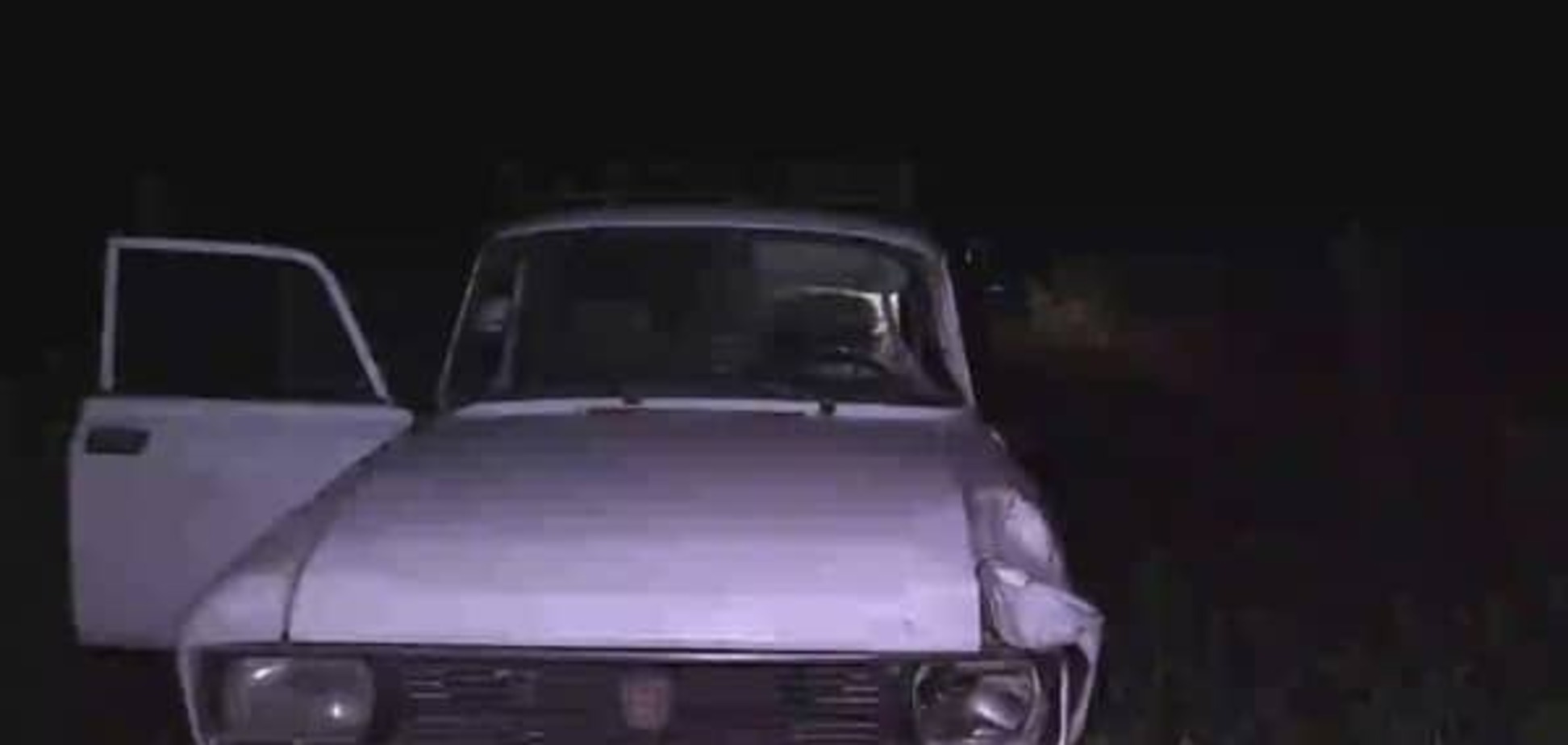 На Днепропетровщине мужчину сбили сразу два автомобиля: фото с места ДТП