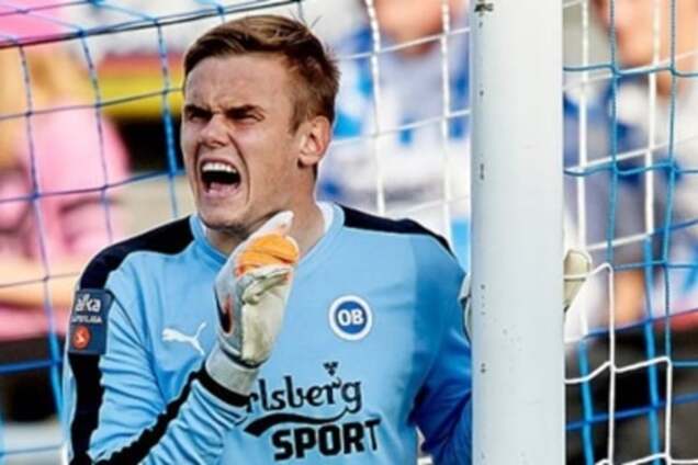 Вратарь 'Динамо' оконфузился в Дании: видеофакт