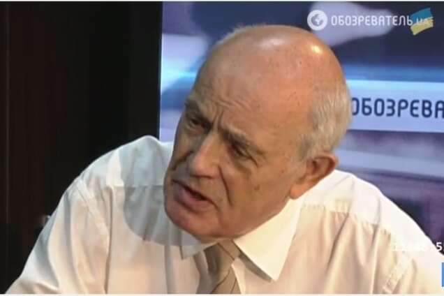 Крючков назвал 'идиотским действием' блокаду Крыма