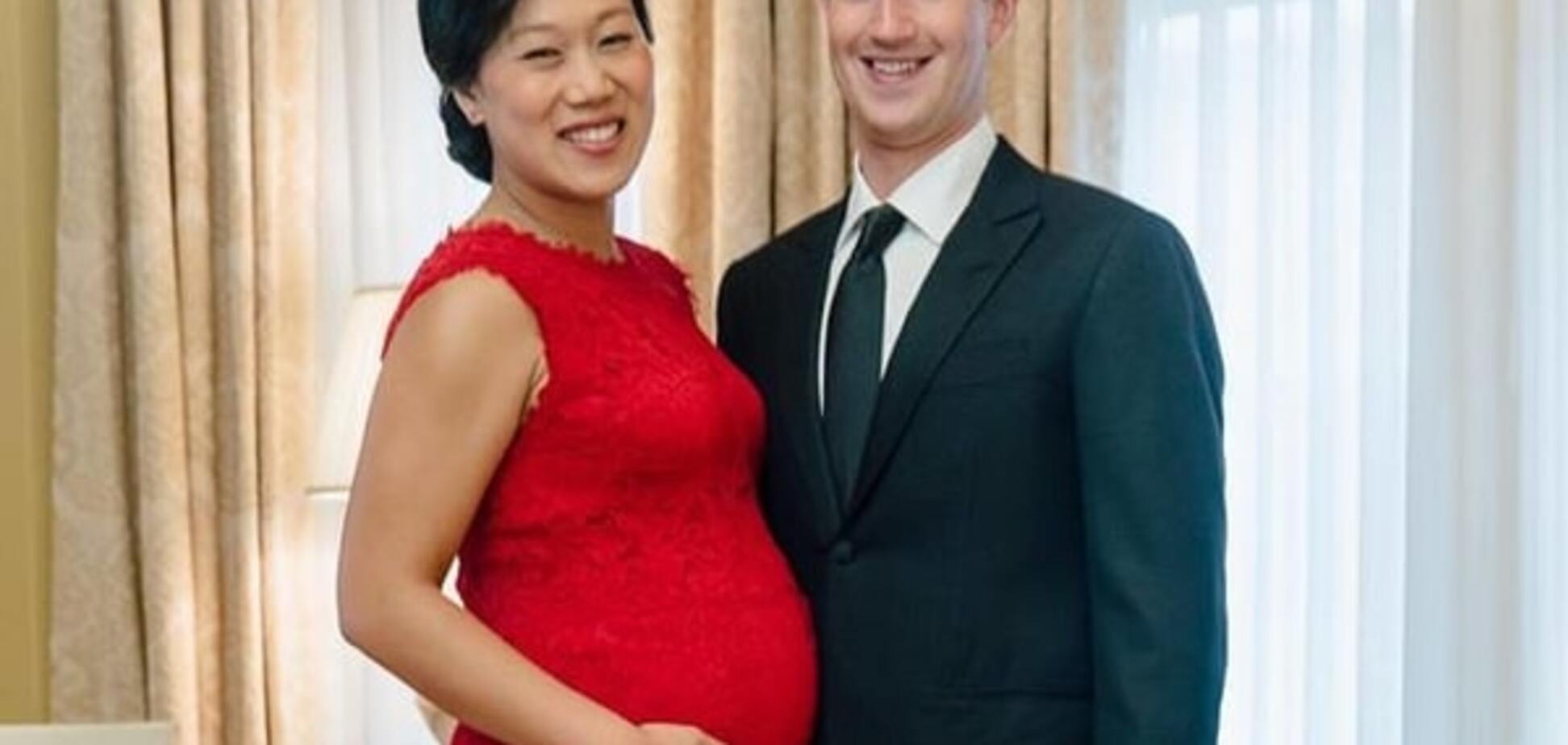 Цукерберг показал в сети свою беременную жену: фотофакт