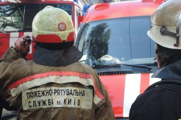 В Киеве женщина едва не сожгла своих детей