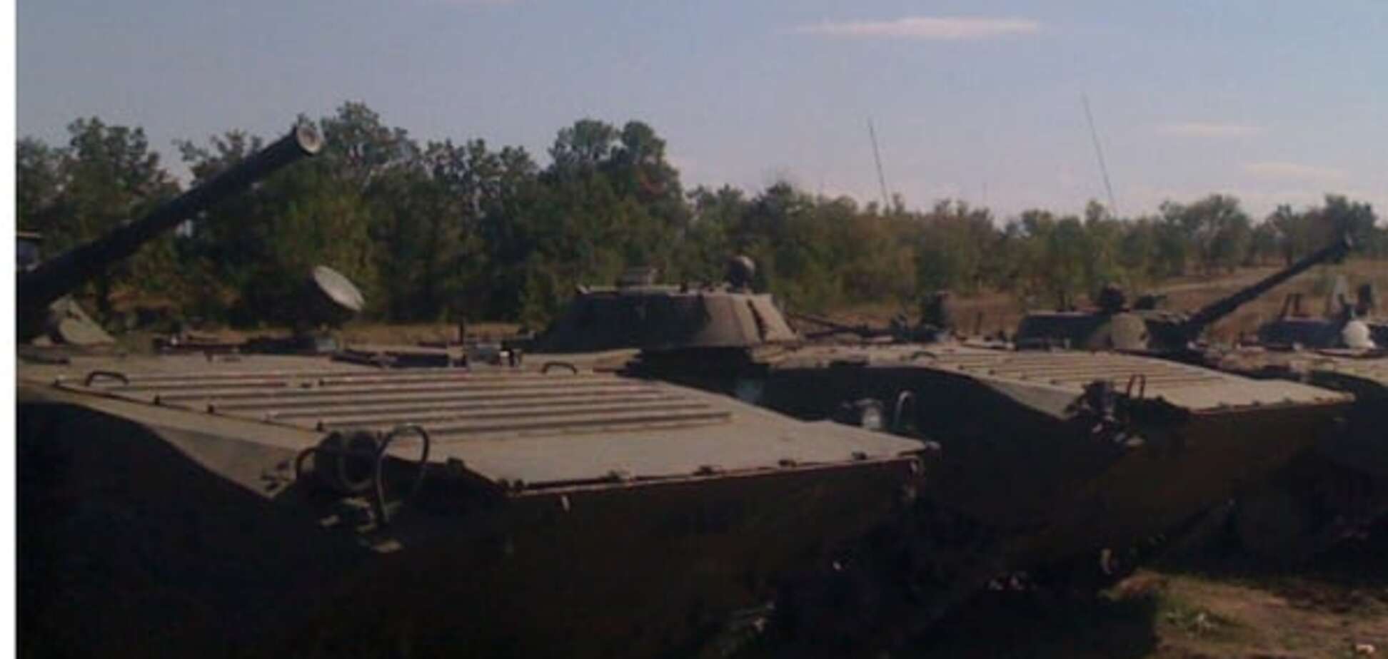 Волонтеры показали, где живут путинские вояки на Луганщине: опубликованы фото