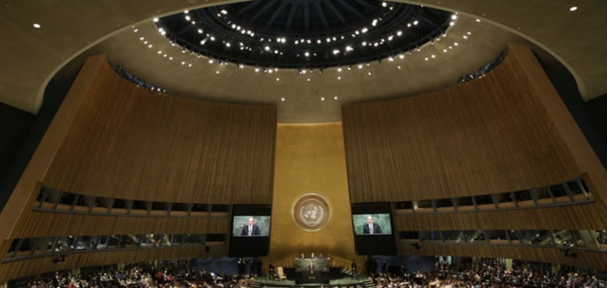 Украинцы отказалась слушать Путина и покинули Генассамблею ООН: видеофакт