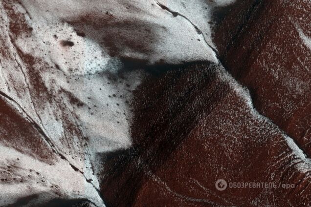 На Марсе нашли жидкую соленую воду