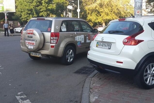 В Киеве элитные 'паркетники' наплевали на пешеходов