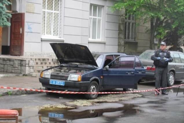 В Мариуполе в руках 14-летнего подростка взорвался неизвестный предмет