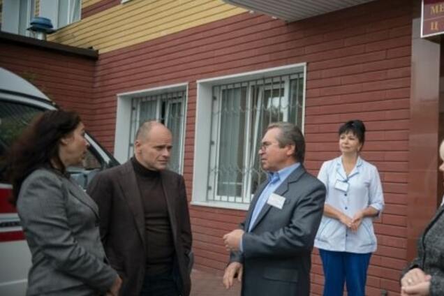 Киевские власти открыли медпункт неотложной помощи для детей, который не работал с 2006 года