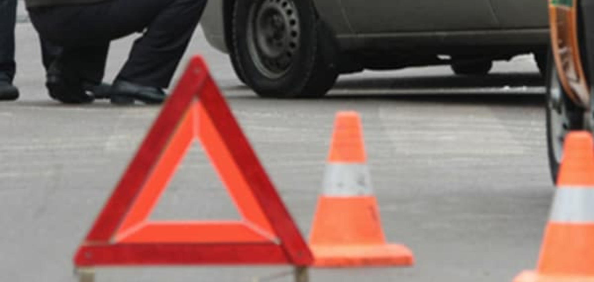 На Волыни автомобиль сбил беременную женщину на пешеходном переходе