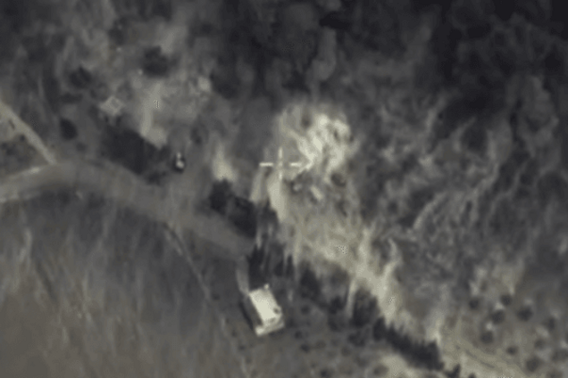Минобороны России показало жуткие кадры авиаударов по Сирии: видеофакт