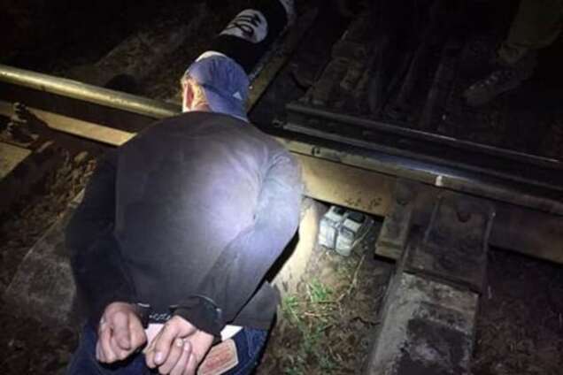 Задержанного на горячем террориста-минера посадили на 6 лет: опубликованы фото