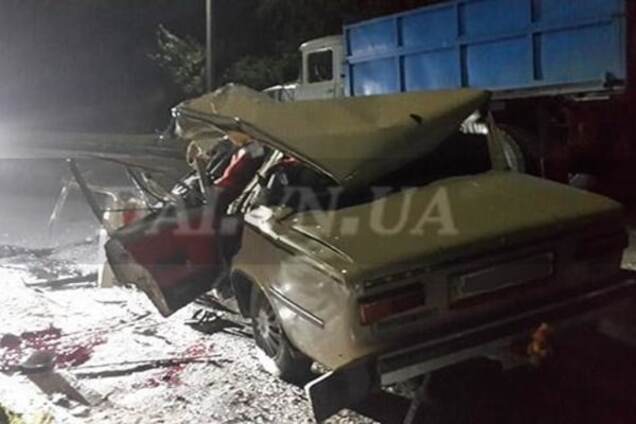 Страшное лобовое ДТП на Винничине: двое погибших. Фото с места ДТП