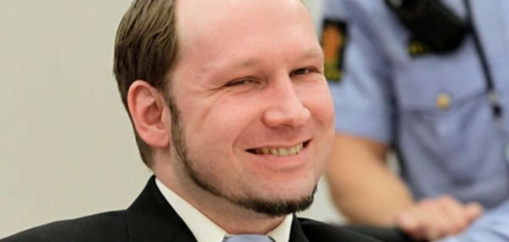 Брейвик пригрозил голодовкой до смерти