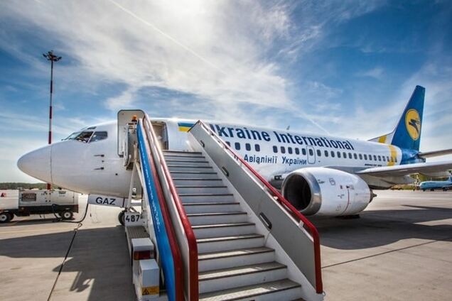 Закрытое небо между Россией и Украиной: что делать авиапассажиру?