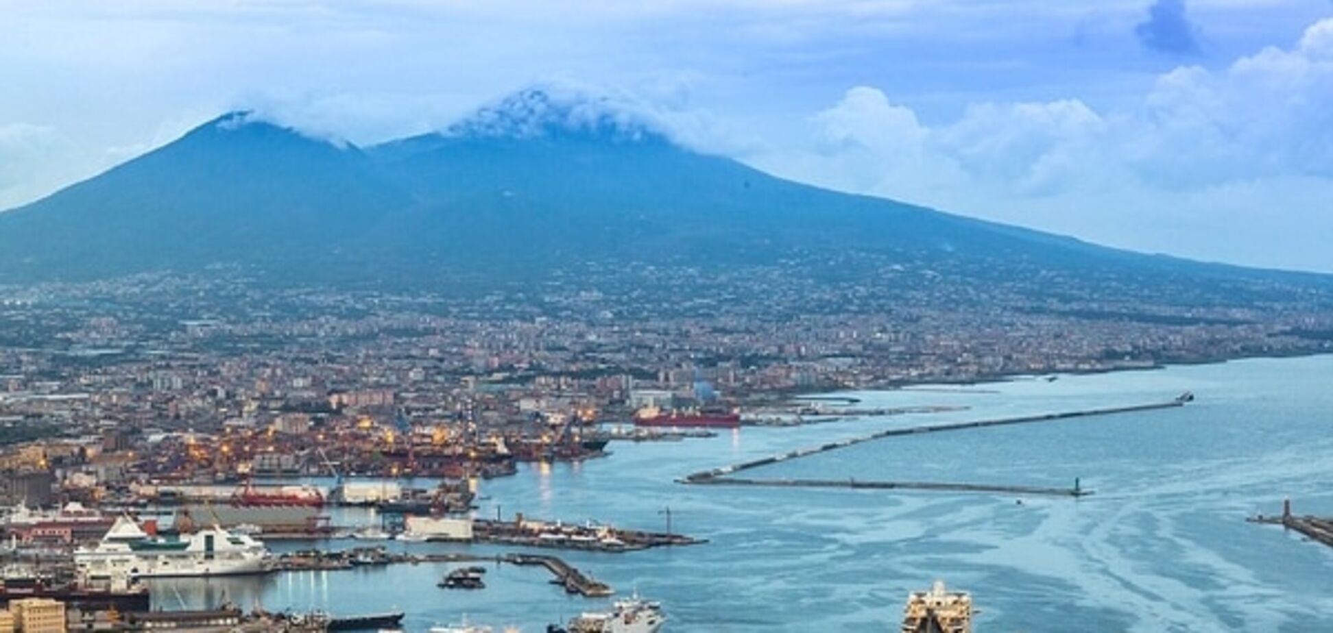 Потрясающие фото моря, сделанные капитанами кораблей