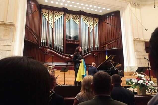Руслана в Варшаве исполнила гимн Украины по случаю 24-й годовщины Независимости 