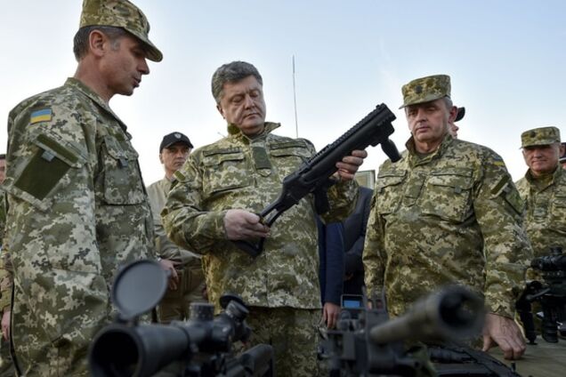 Стало известно, когда Порошенко отреагирует на 'огнестрельную' петицию