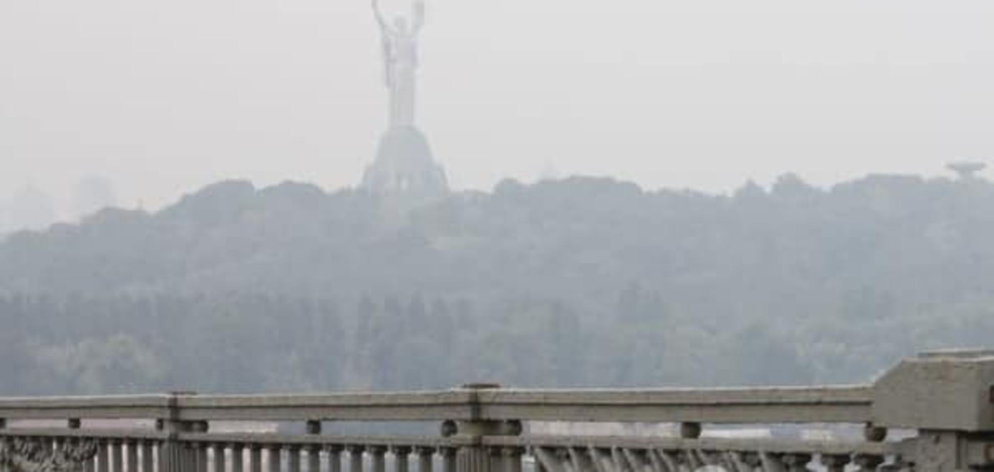 Опять в дыму. Киевлян предупредили о возвращении смога