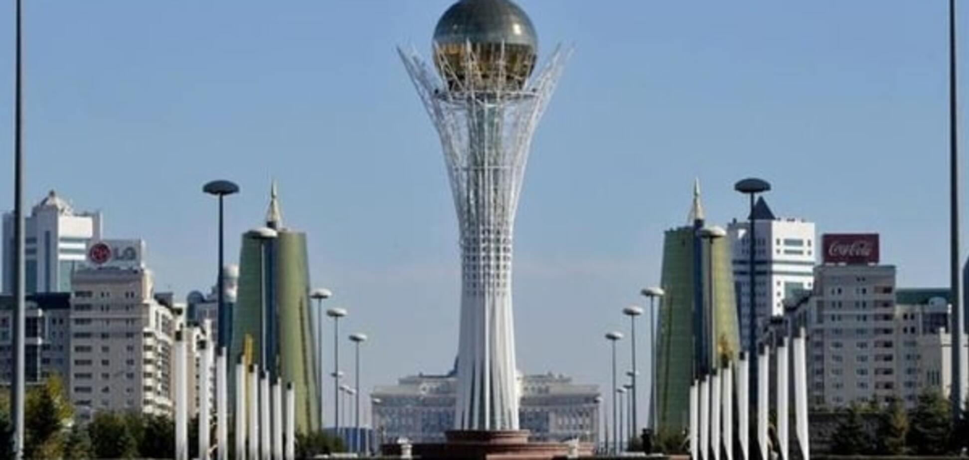 Казахстан отказался от госрегулирования цен на бензин