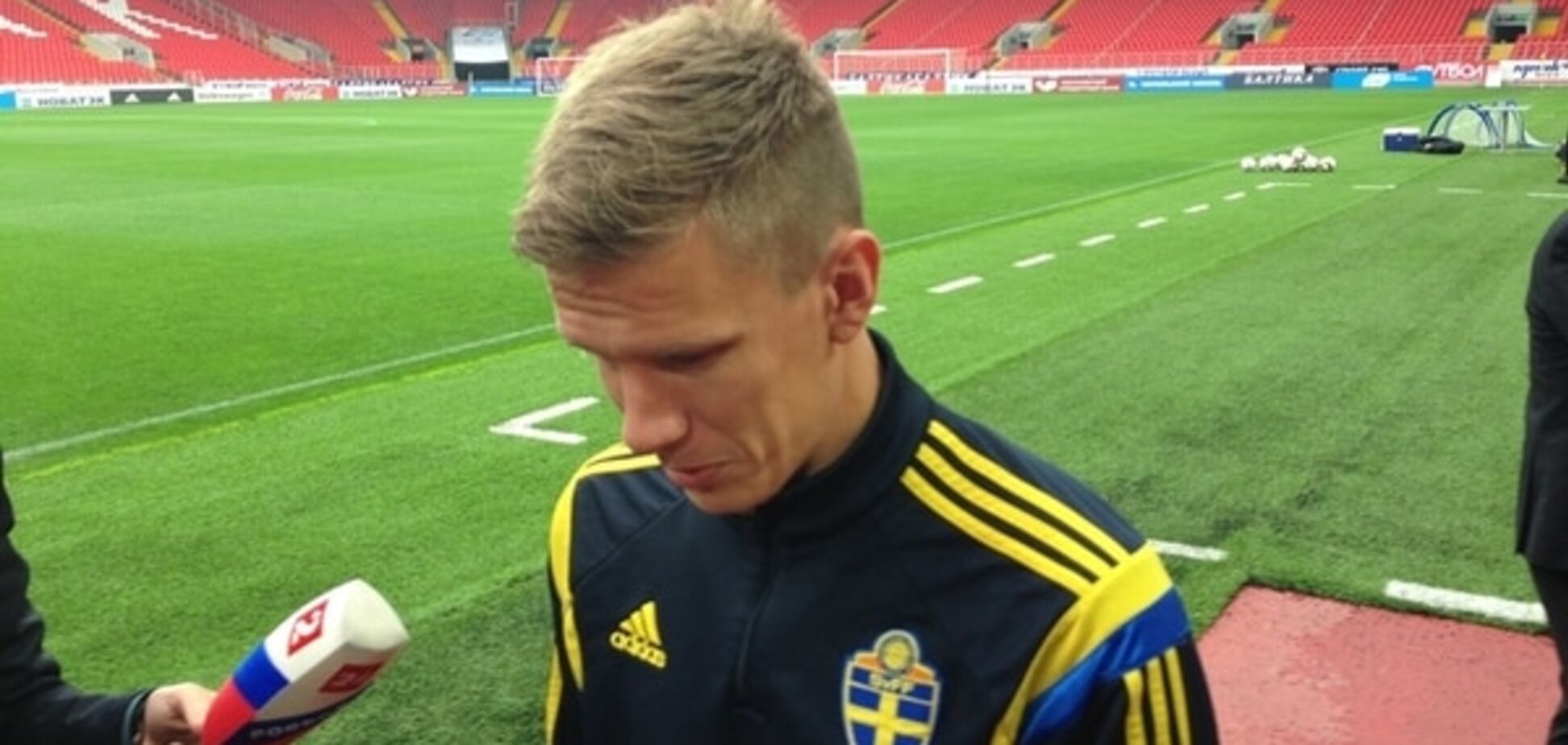 Брехуни і вигадники. Футболіст збірної Швеції відмовився спілкуватися з росЗМІ