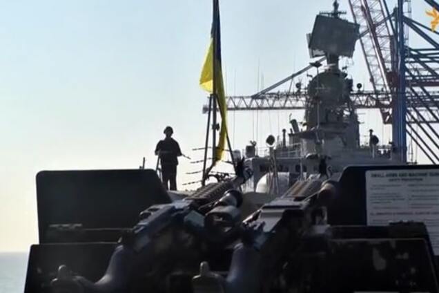 Появилось видео совместных учений украинского фрегата Гетман Сагайдачный и американского эсминца