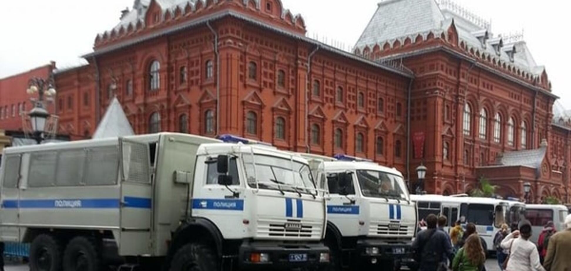 Праздник общего режима. День города в Москве превратился в День милиции: фотофакт