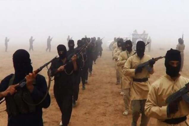 Под видом беженцев в Европу проникли более 4 тысяч боевиков ИГИЛ - СМИ