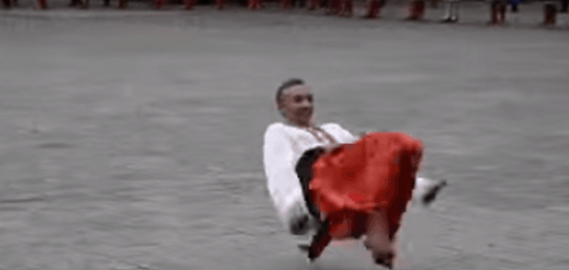 В Польше более 250 человек одновременно станцевали гопак: видеофакт