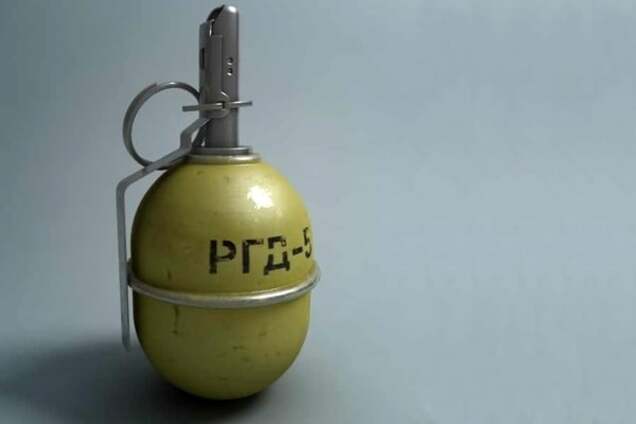 На Донбасі сімейна сварка закінчилася вибухом гранати: є постраждалі