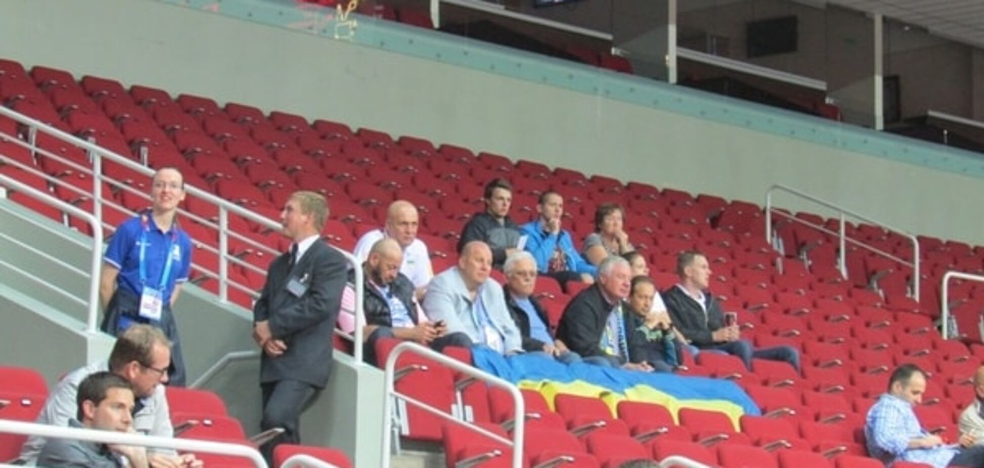 За Украину на Евробаскете-2015 болеют Бродский, Томенко и Брынзак: фотофакт