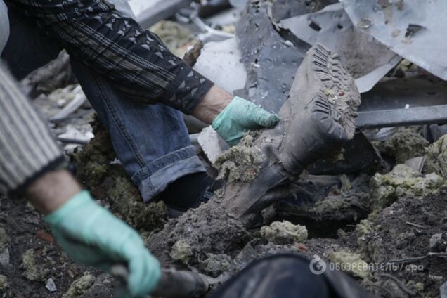 Пять террористов подорвались на мине в Луганской области