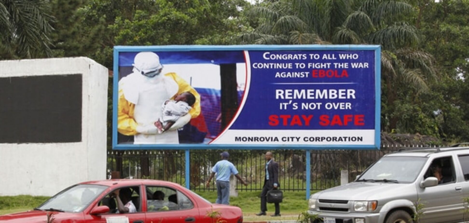 Смертельный вирус Эбола снова 'атаковал' Африку